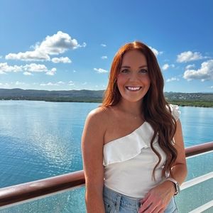 Meet your Posher, Jenna